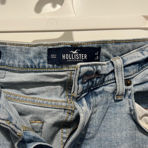 Hollister Skinny Jeans - Picture 4 of 4